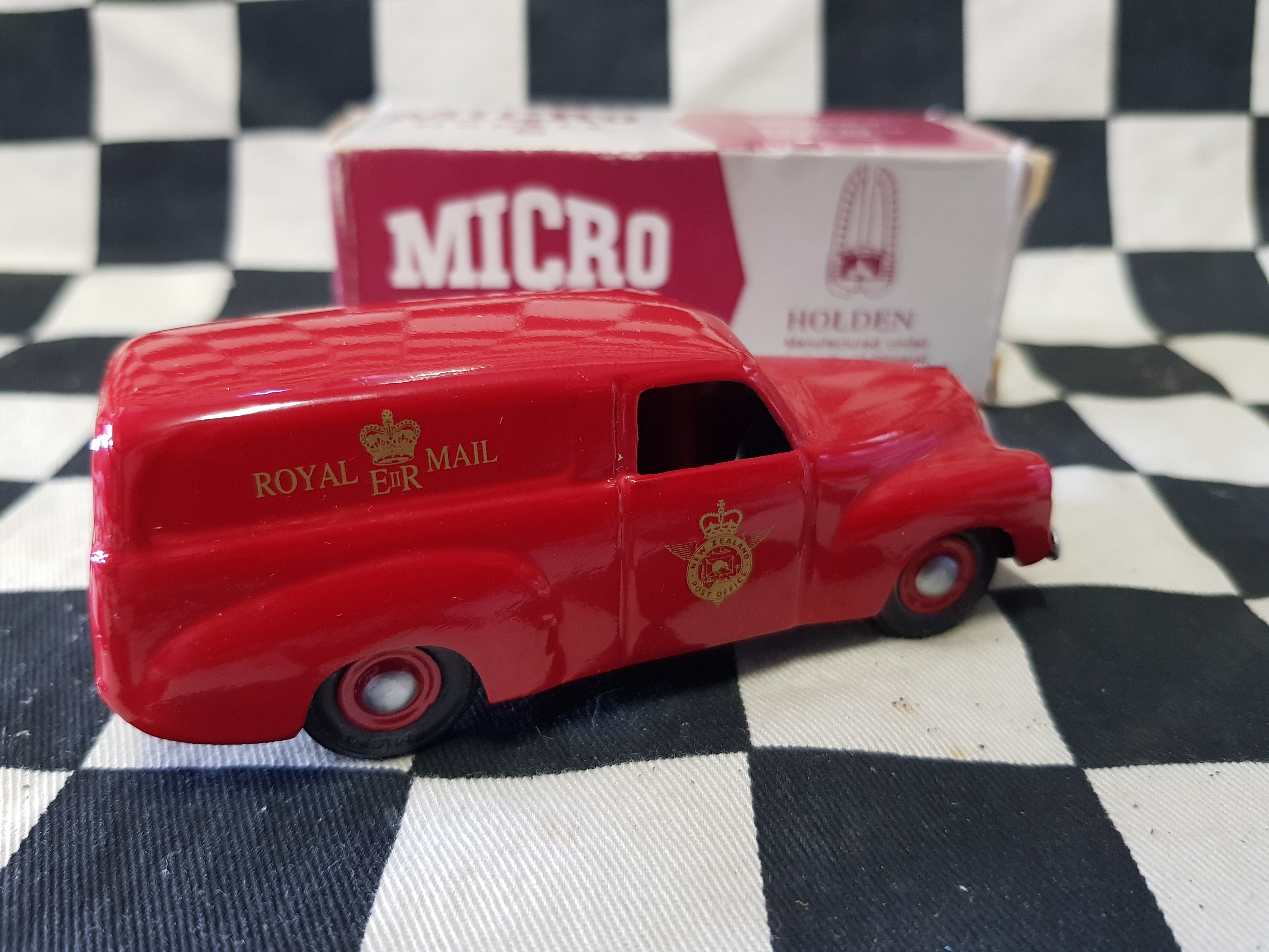 METAL Micro Models Limited Edition NZ Royal Mail FJ Holden Panel Van Boxed!