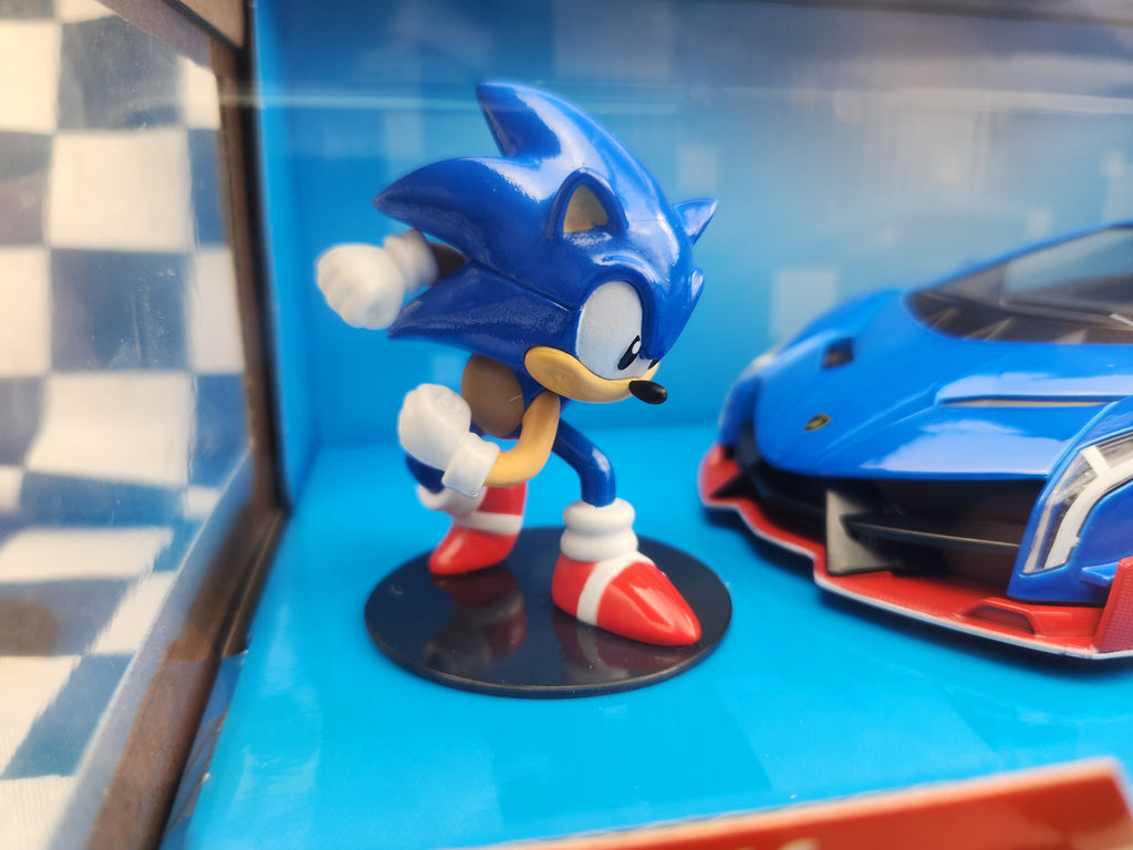 Jada 1/24 Sonic the Hedgehog Lamborghini Veneno Diecast Model Car