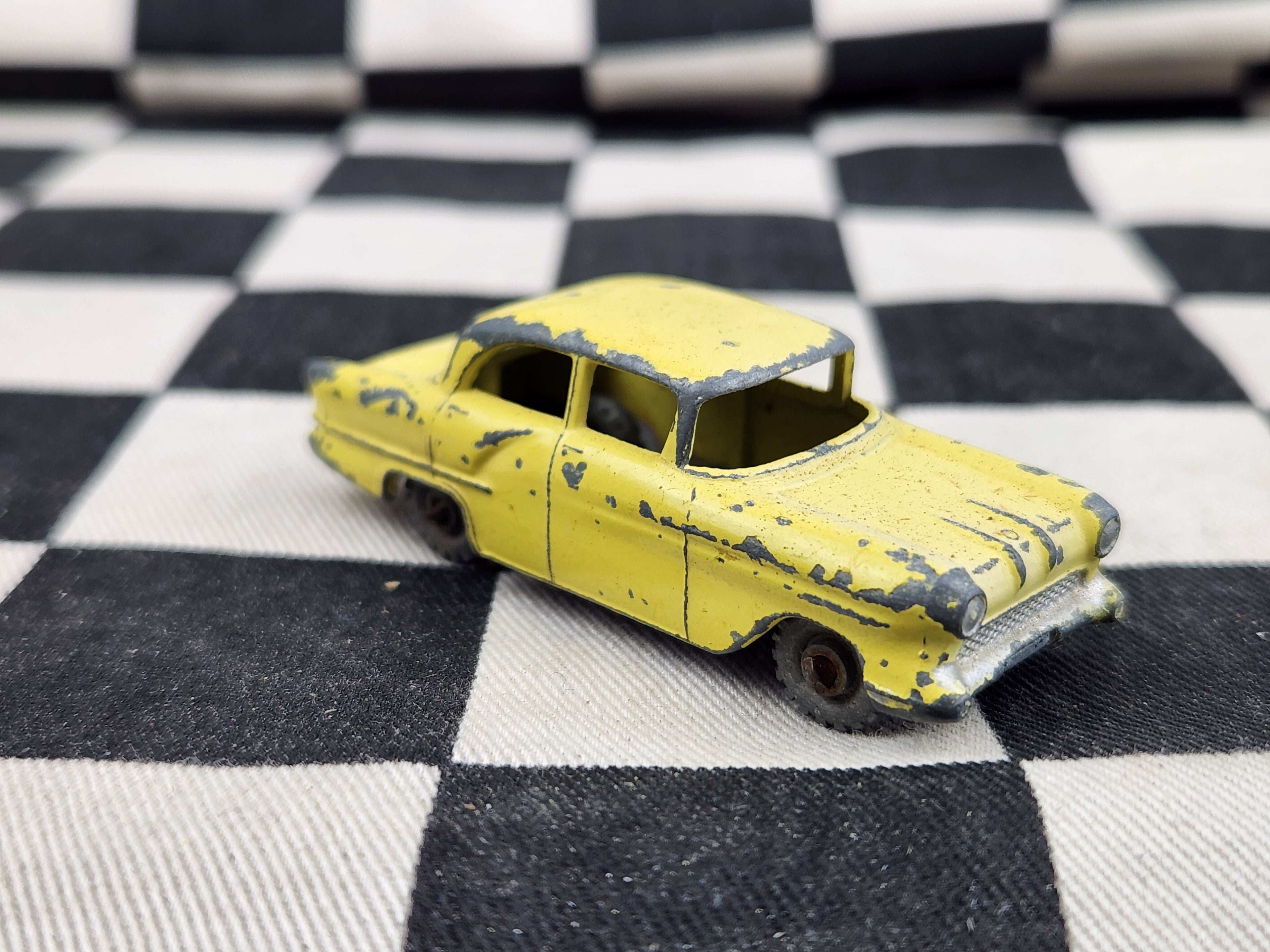 Vintage Loose Matchbox Lesney Vauxhall Victor lemon yellow