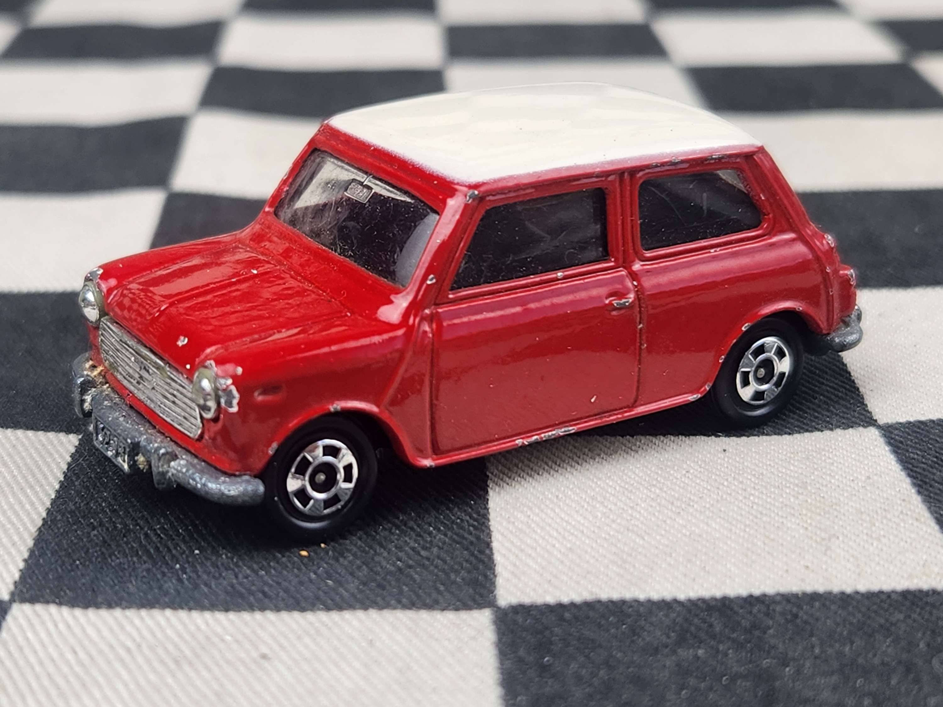 Vintage Loose Tomica BLMC Mini Cooper S Mk III Red