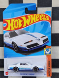 Hot Wheels 2022 Muscle Mania 84 Pontiac Firebird