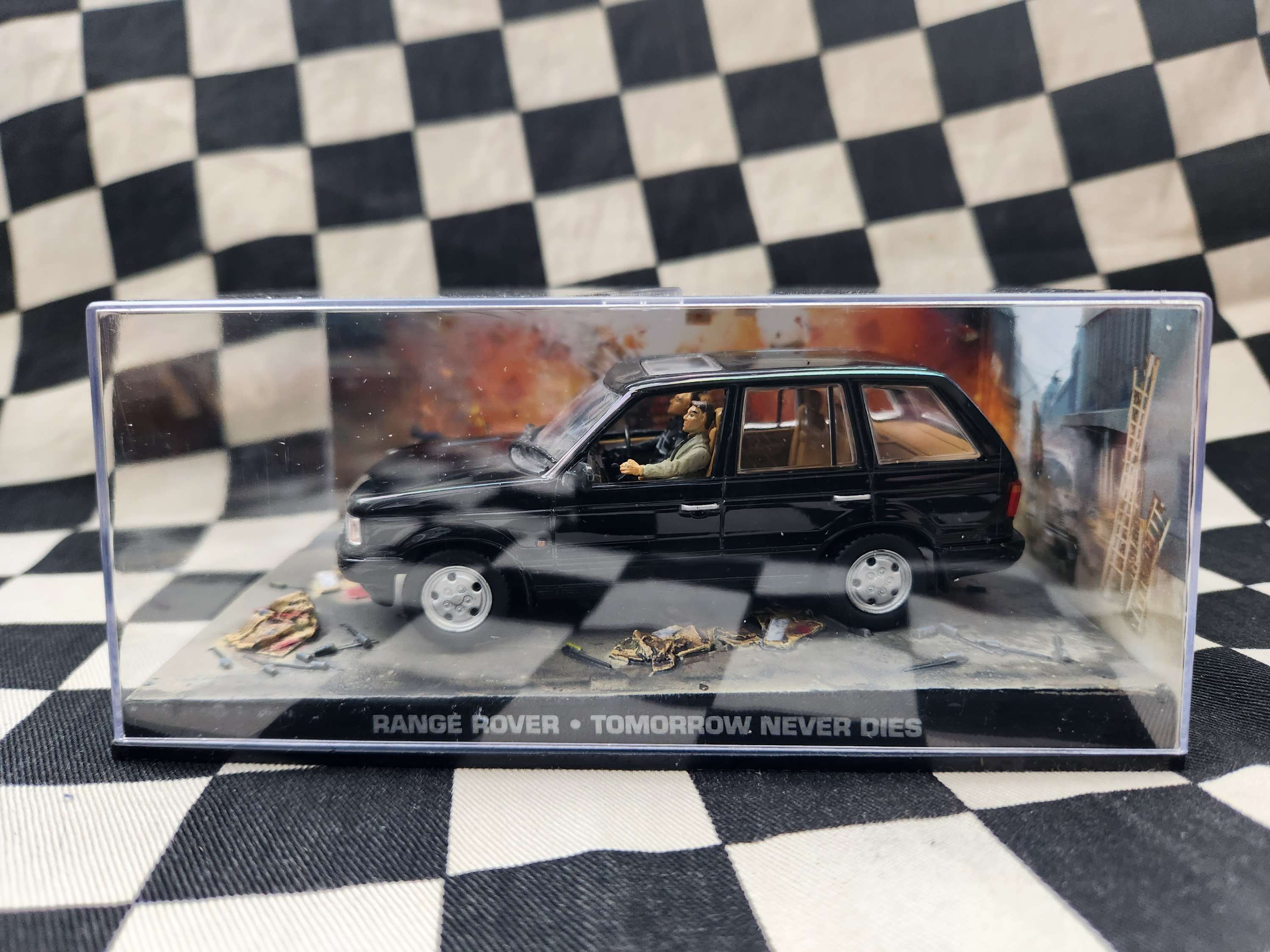 James Bond 007 1/43 Range Rover Tomorrow Never Dies