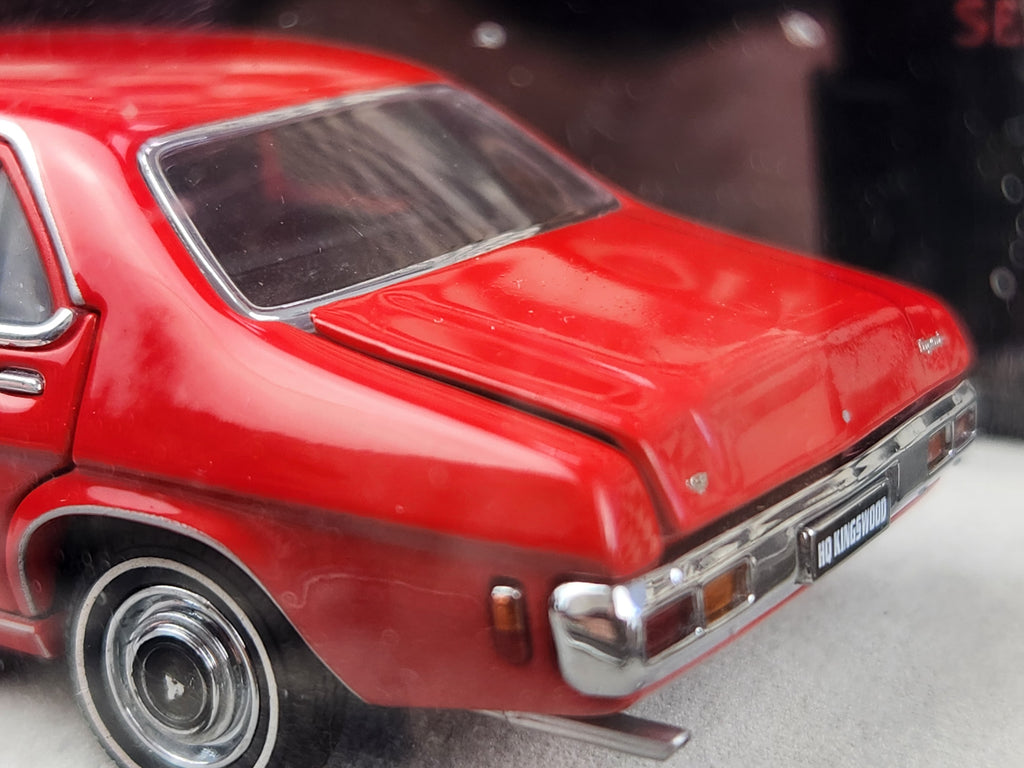 Trax Opal Series 1/43 Holden Hq Kingswood Sedan 1971 TO03C
