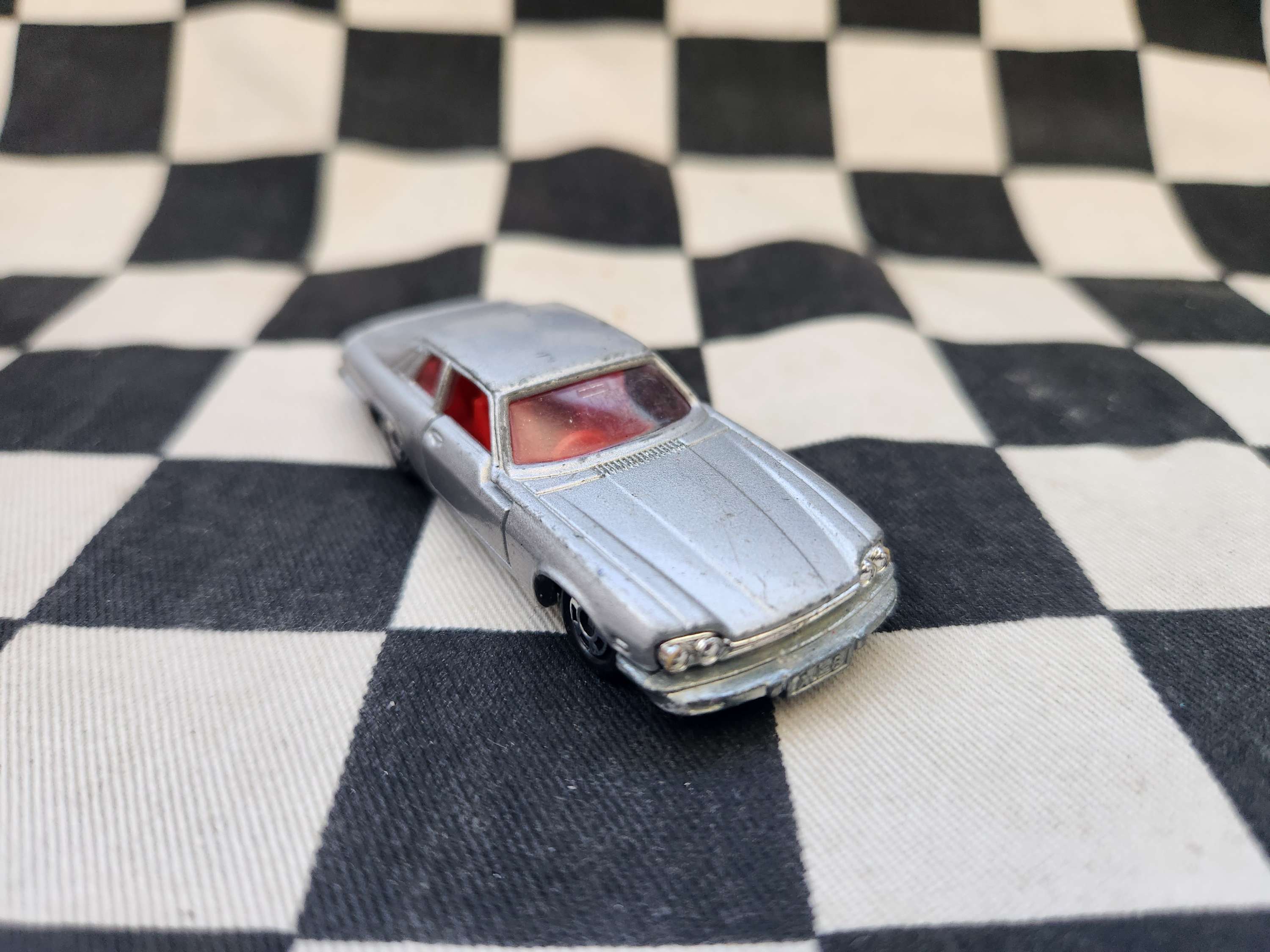 Vintage Loose Tomica Jaguar XJS