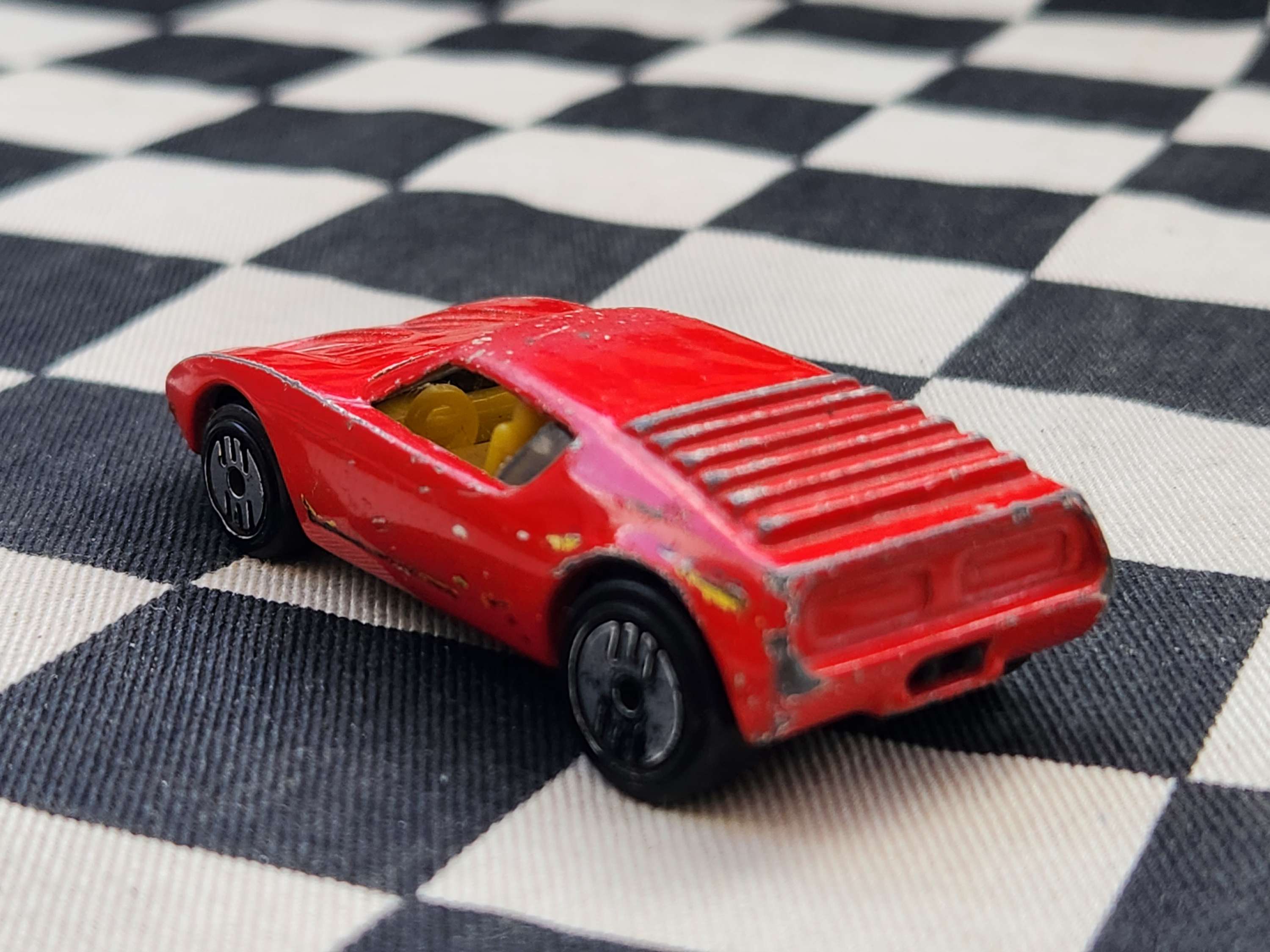 Vintage Loose Hot Wheels Ferrari Champion Bell 8