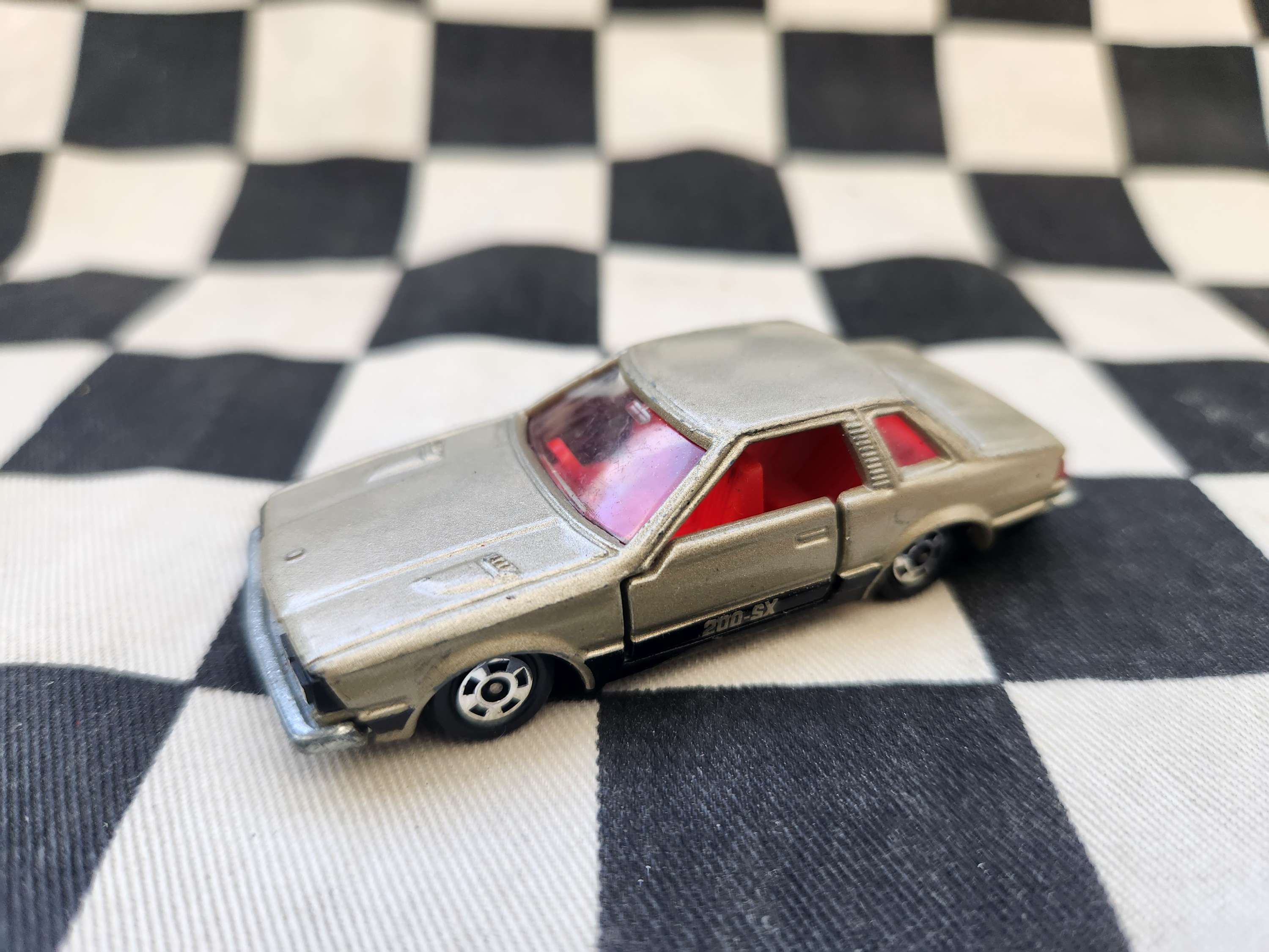Vintage Loose Tomica Nissan Silvia