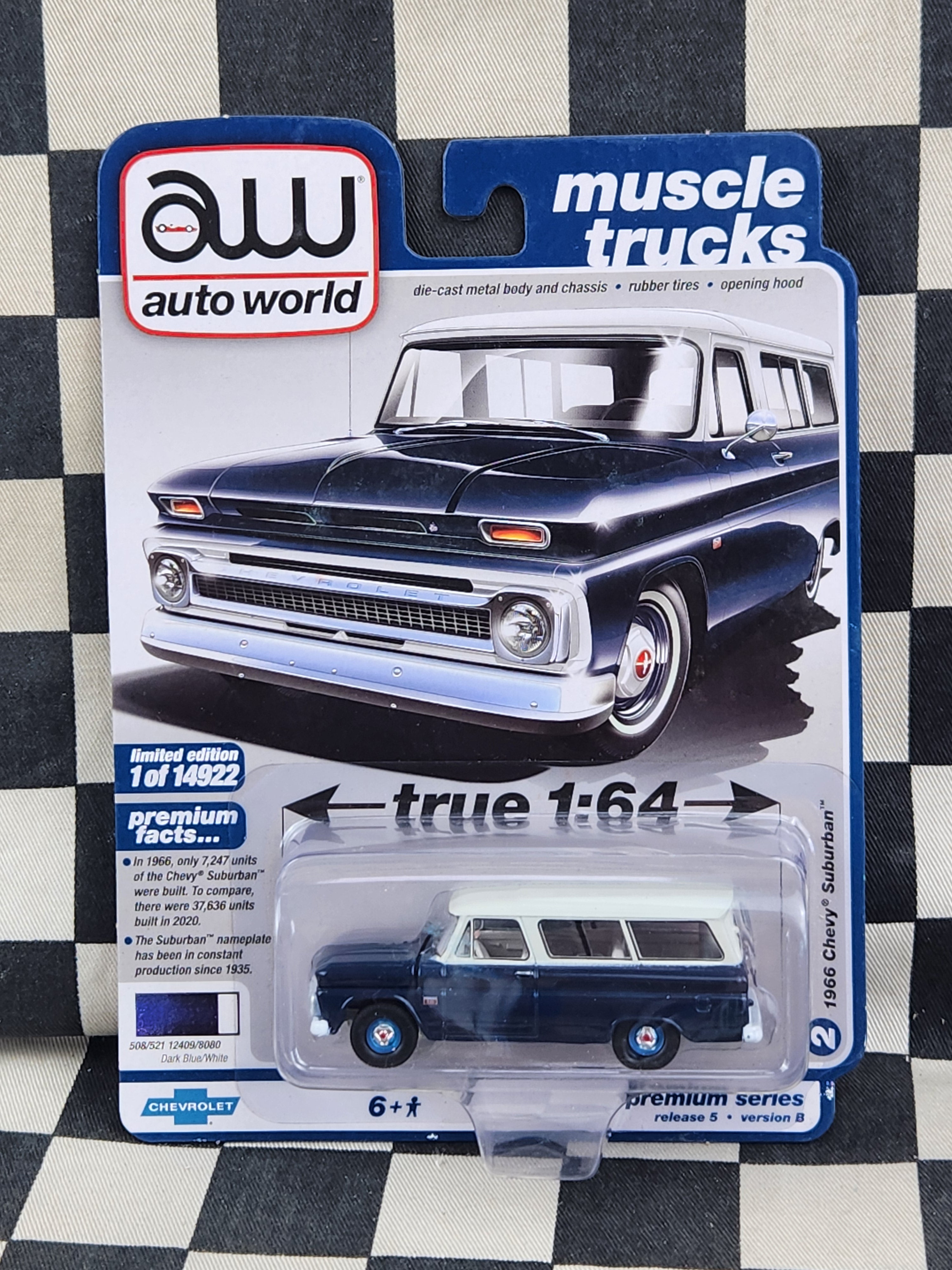 Auto World Muscle Trucks 1966 Chevy Suburban Dark Blue/ White