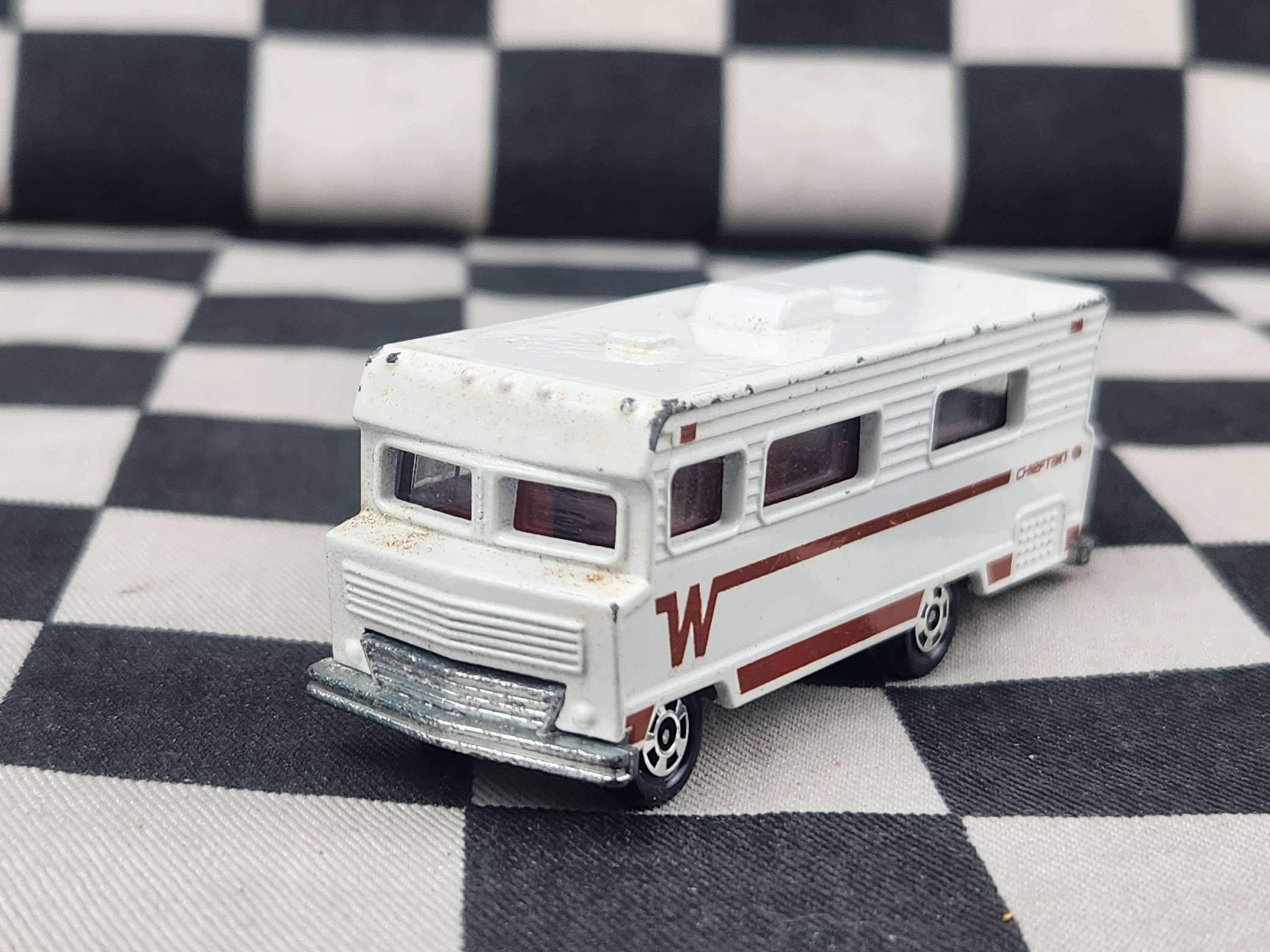 Vintage Loose Tomica Winnebago Motor Home