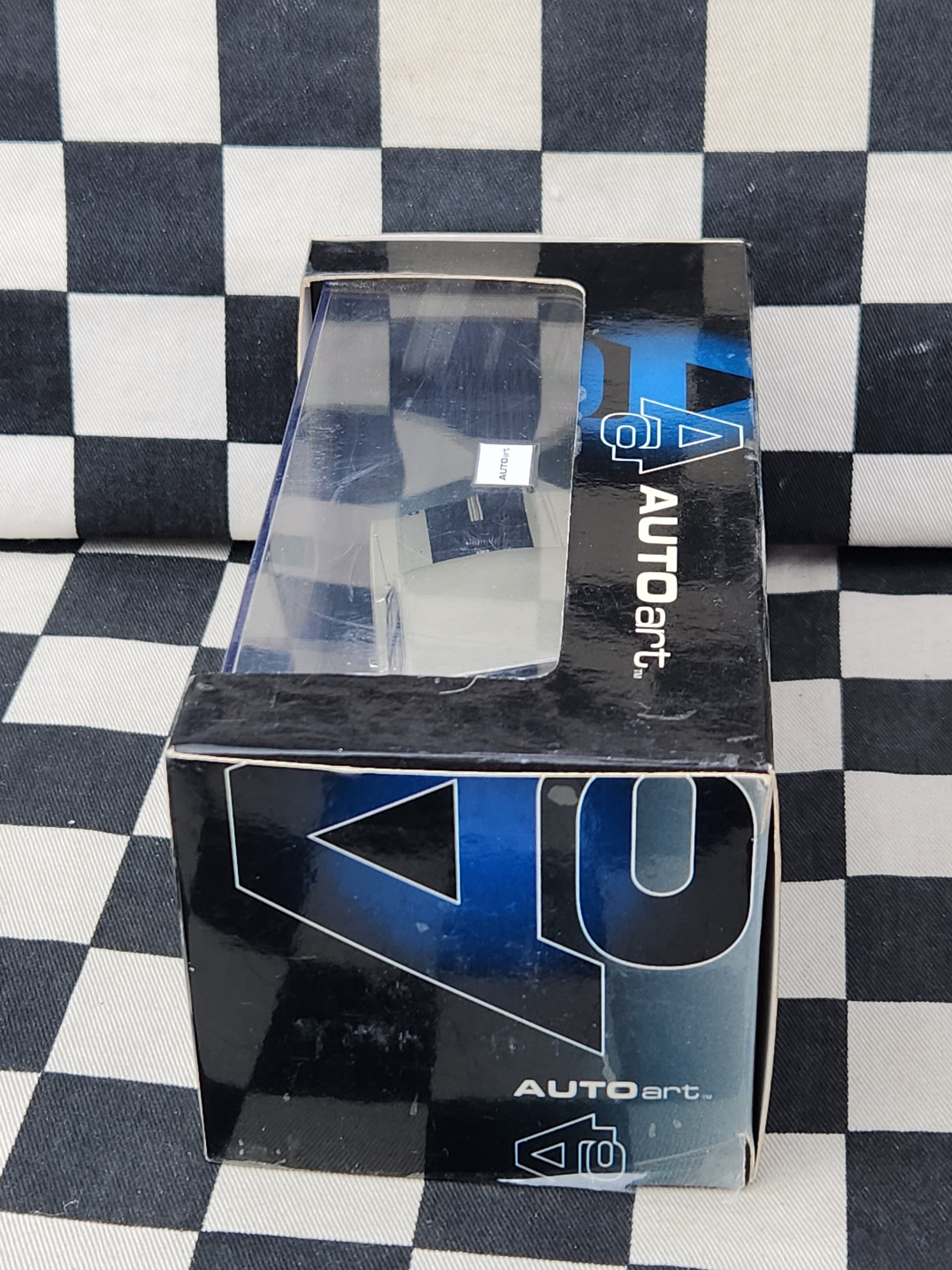AutoArt 1:43 Ford Falcon XY GTHO Phase 3 Quick Silver