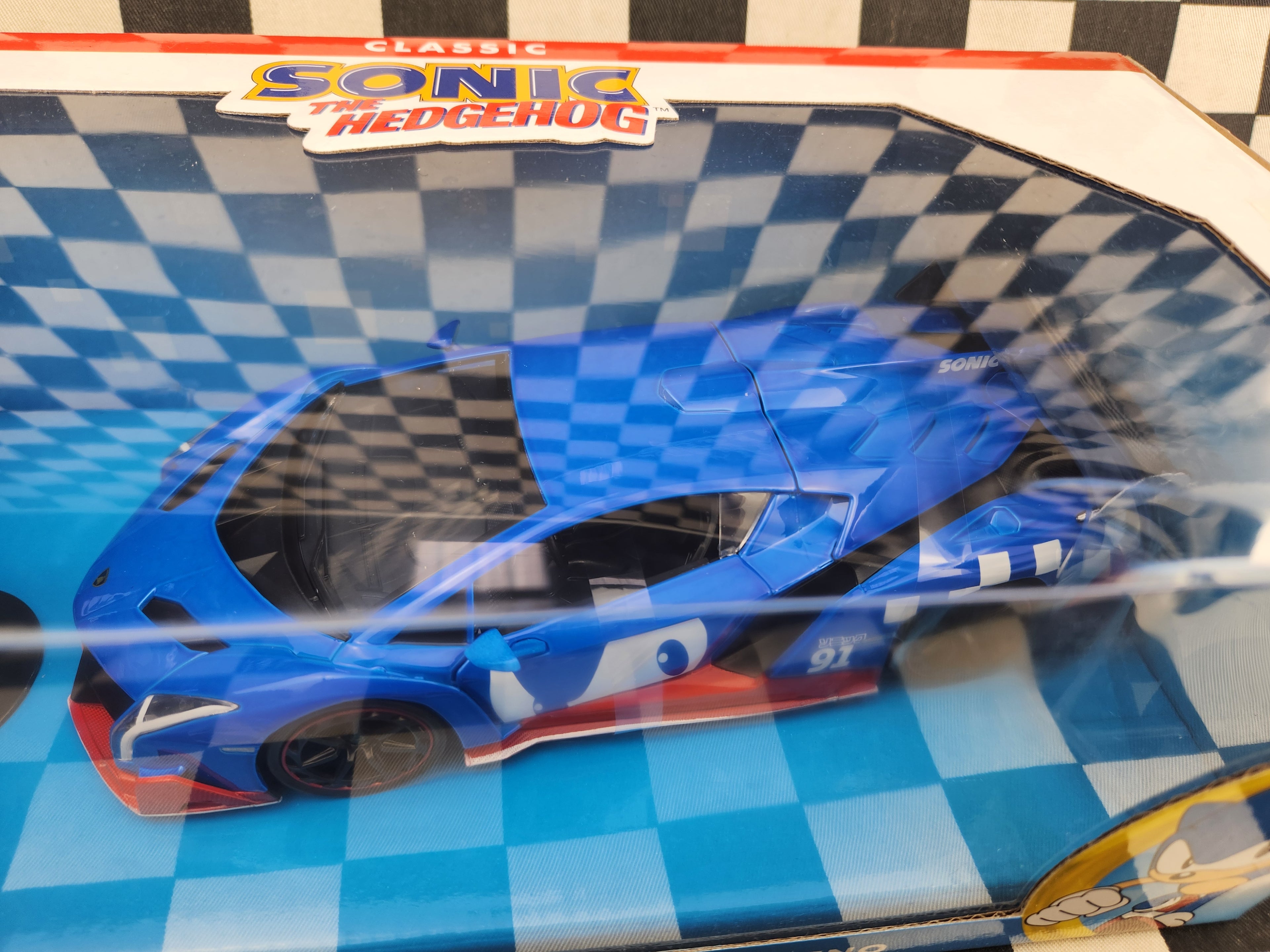 Jada 1/24 Sonic the Hedgehog Lamborghini Veneno Diecast Model Car