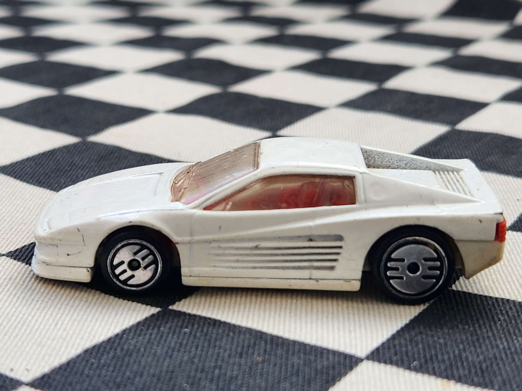 Vintage Loose Hot Wheels Ferrari Testarossa White