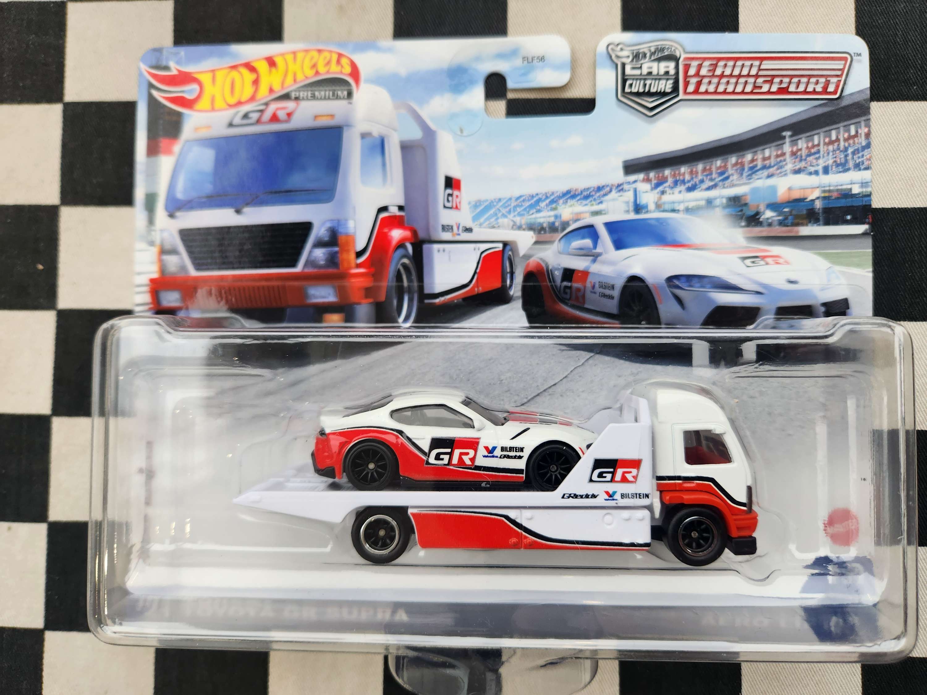 Hot Wheels Premium Team Transport #37 21 Toyota GR Supra / Aero Lift