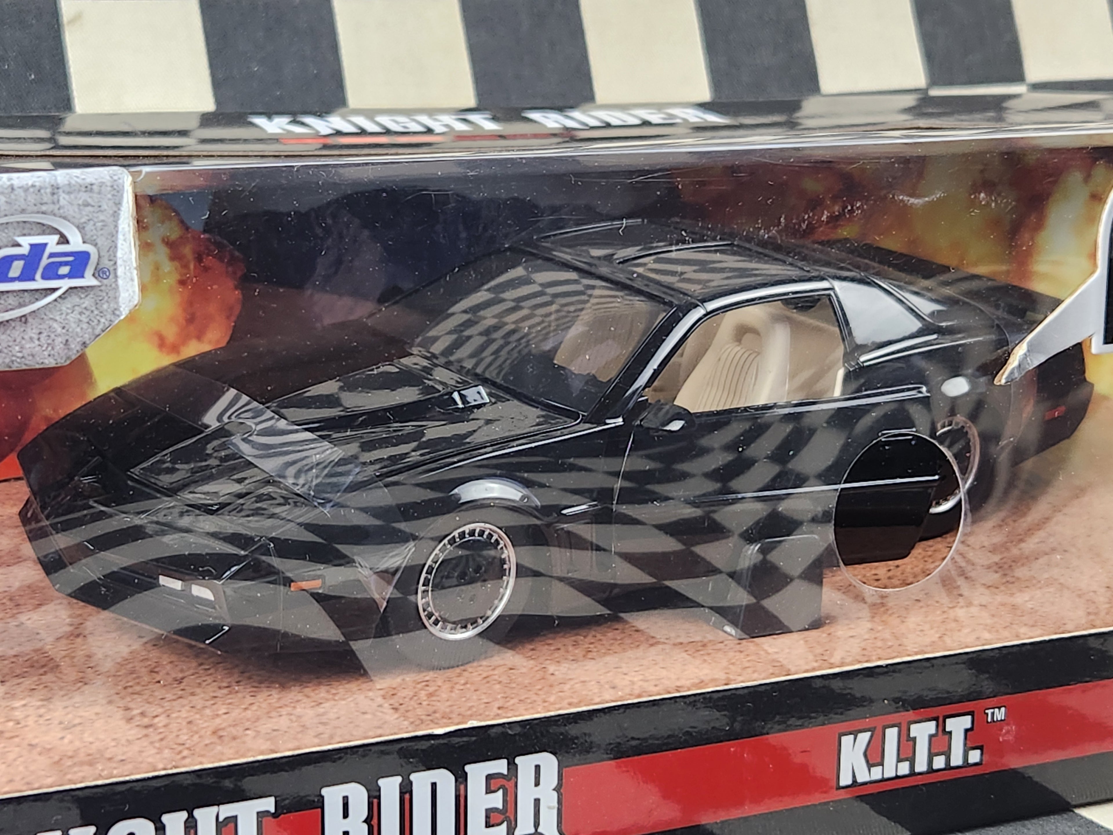 Jada 1:24 Knight Rider K.I.T.T Pontiac Trans Am