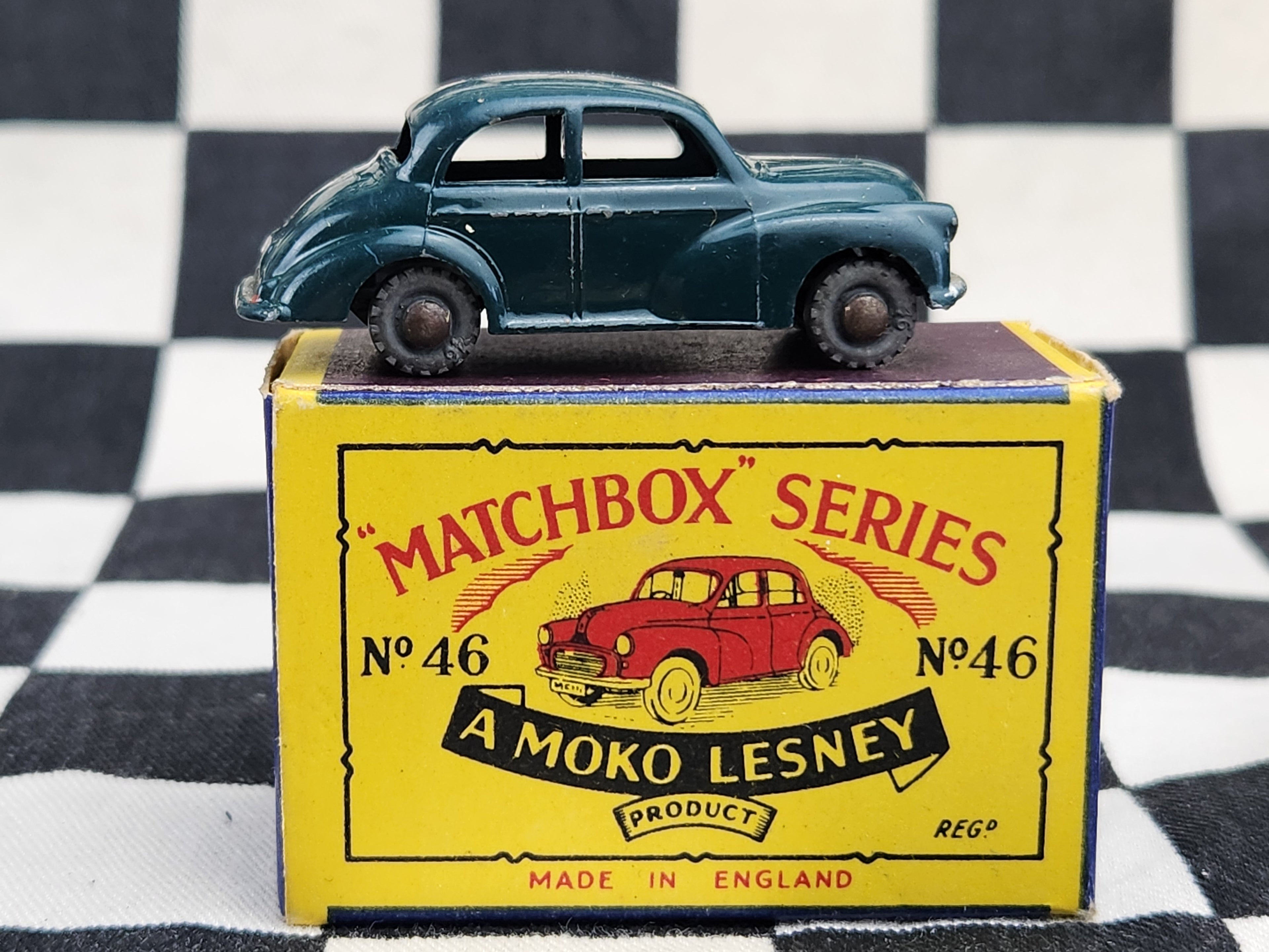 Matchbox Lesney Moko No46 Morris Minor in Original Box