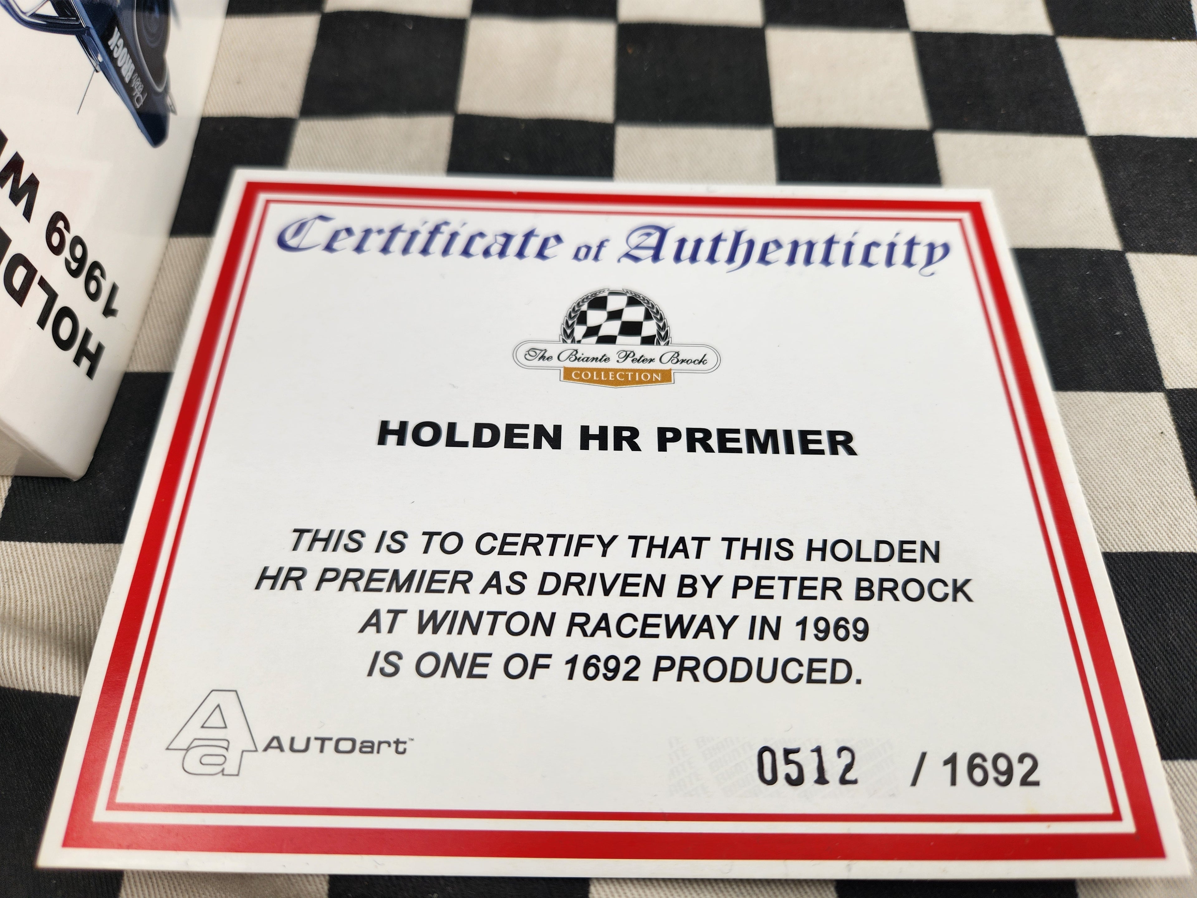 Autoart 1/18 Holden HR Premier Peter Brock 1969 Winton Raceway