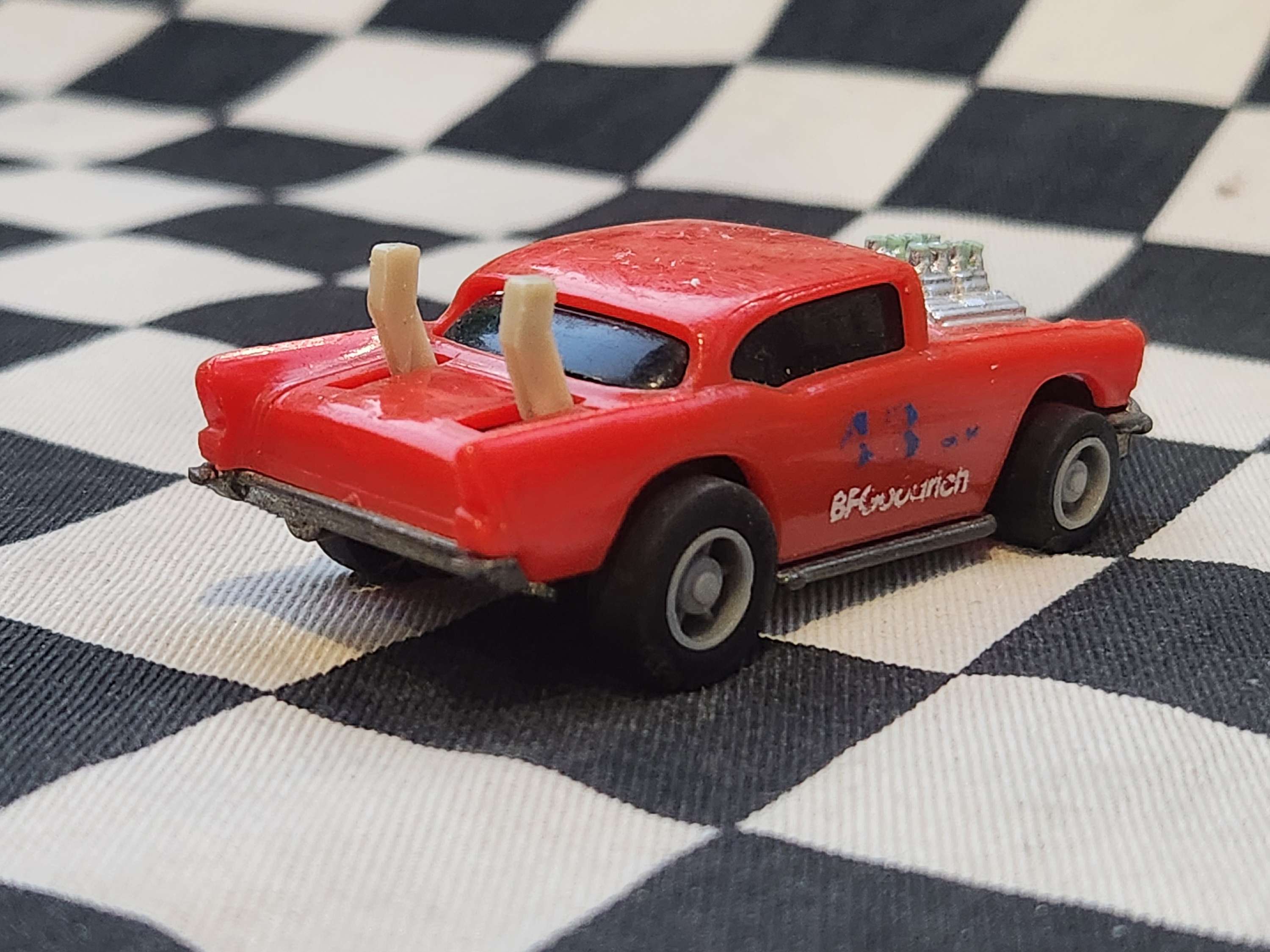 Vintage Loose Hot Wheels Lock Ups 57 Chevy Red