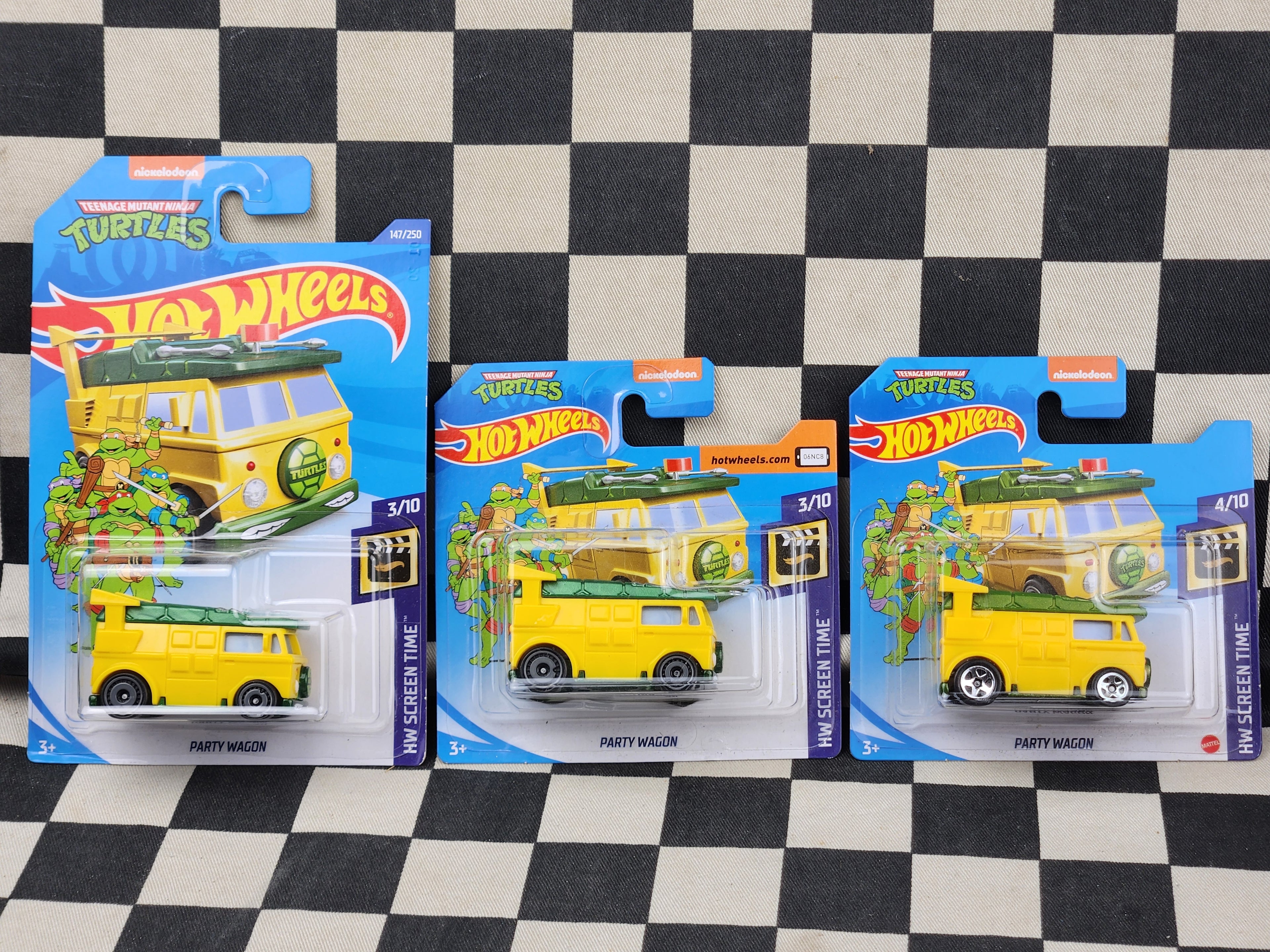 Hot Wheels Screentime TMNT Party Wagon Teenage Mutant Ninga Turtles Your Choice