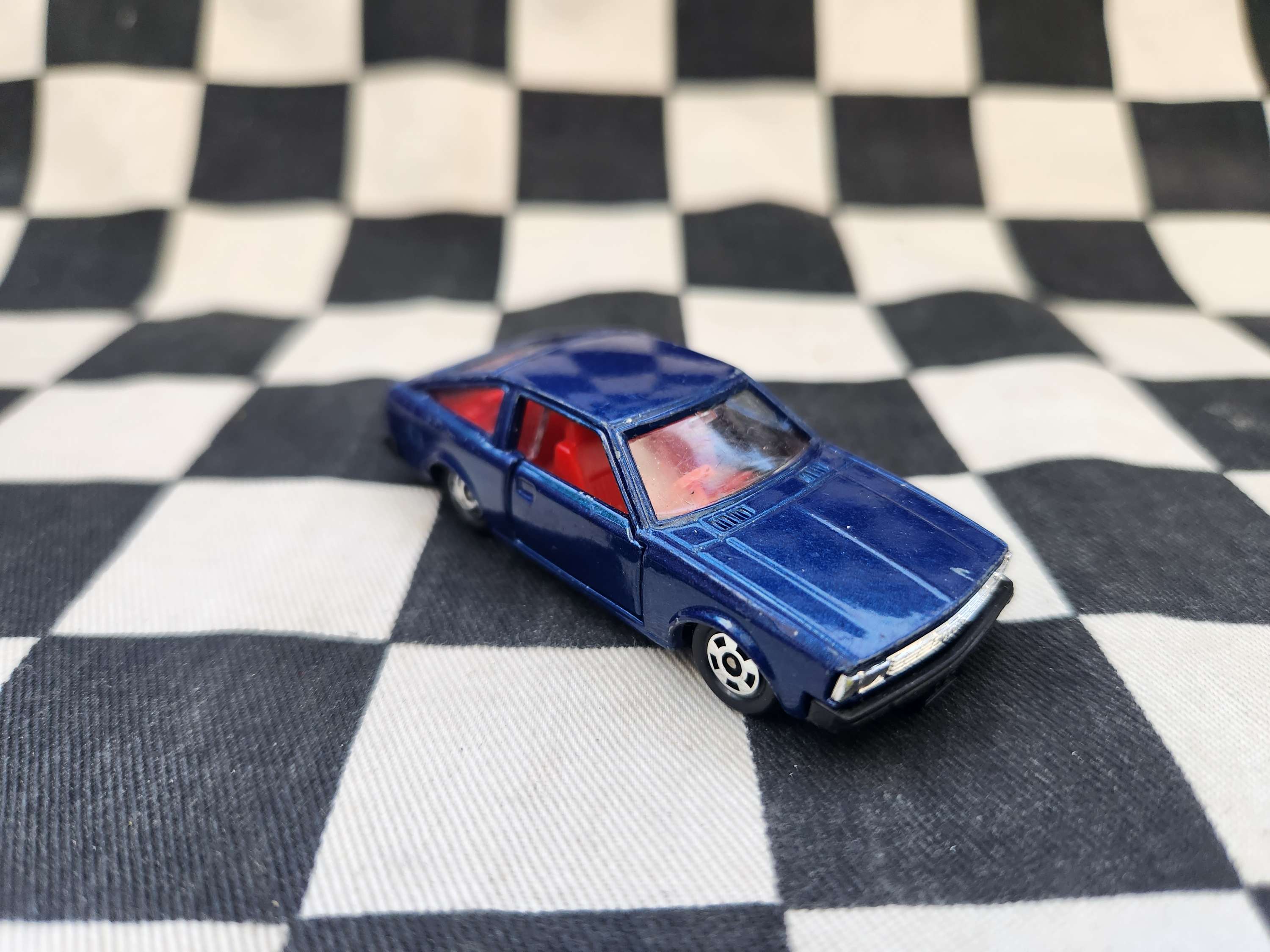 Vintage Loose Tomica Toyota Corolla Levin