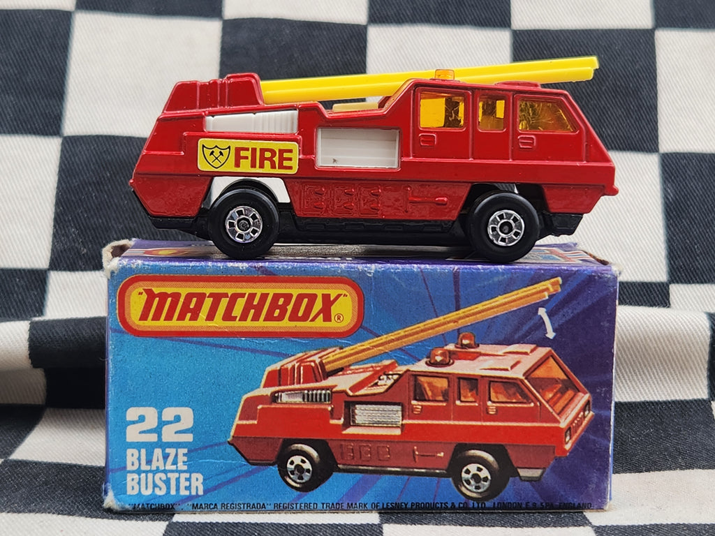 Vintage 1976 Matchbox Blaze Buster Fire Engine Truck in Original Box