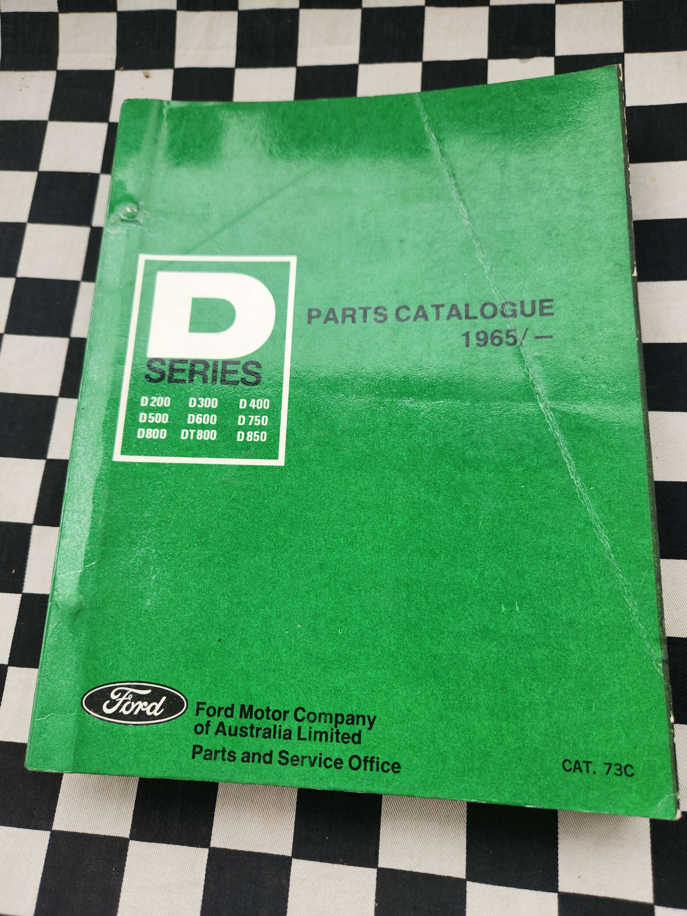 Ford D Series Truck Parts Catalogue 1965 On D200 D300 D400 D500 D600 D750 D800