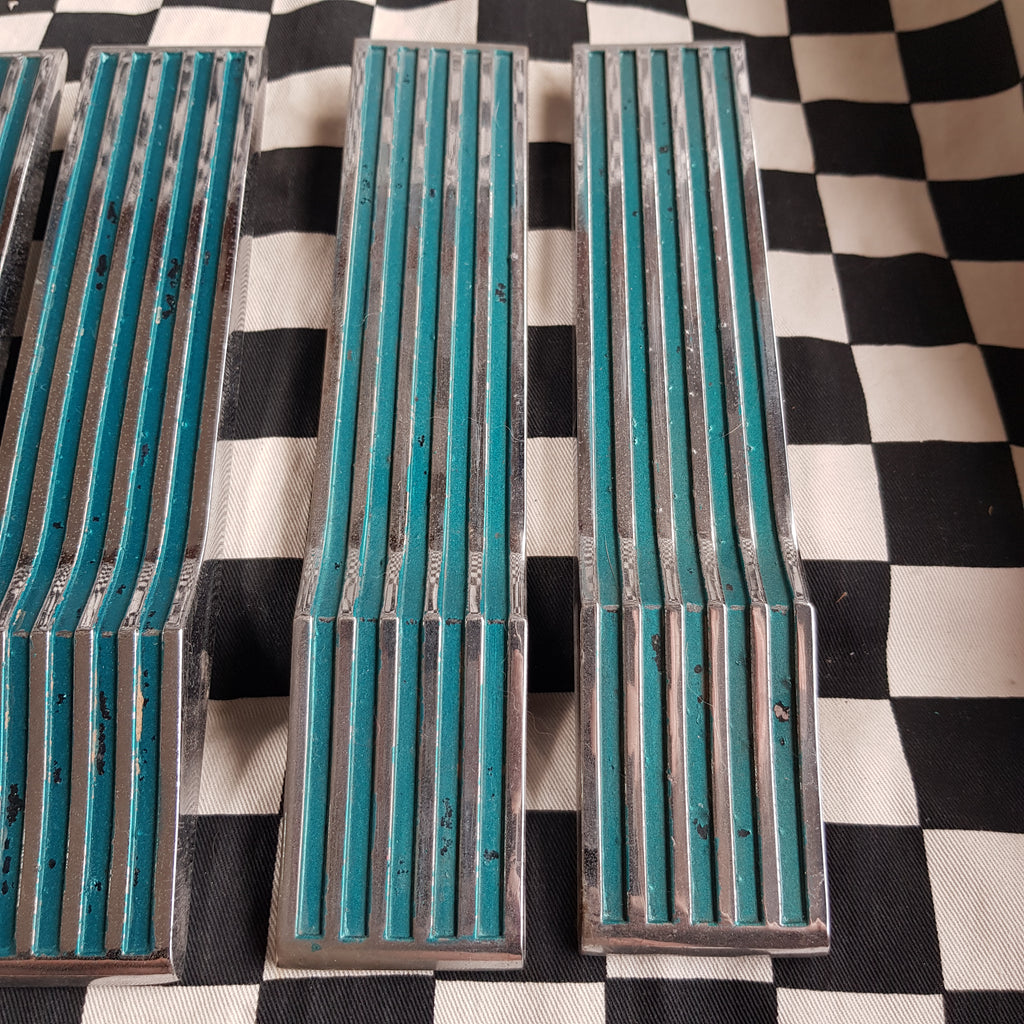 1962 Ford Thunderbird Rear Side Spears/Badges Full Set of 6