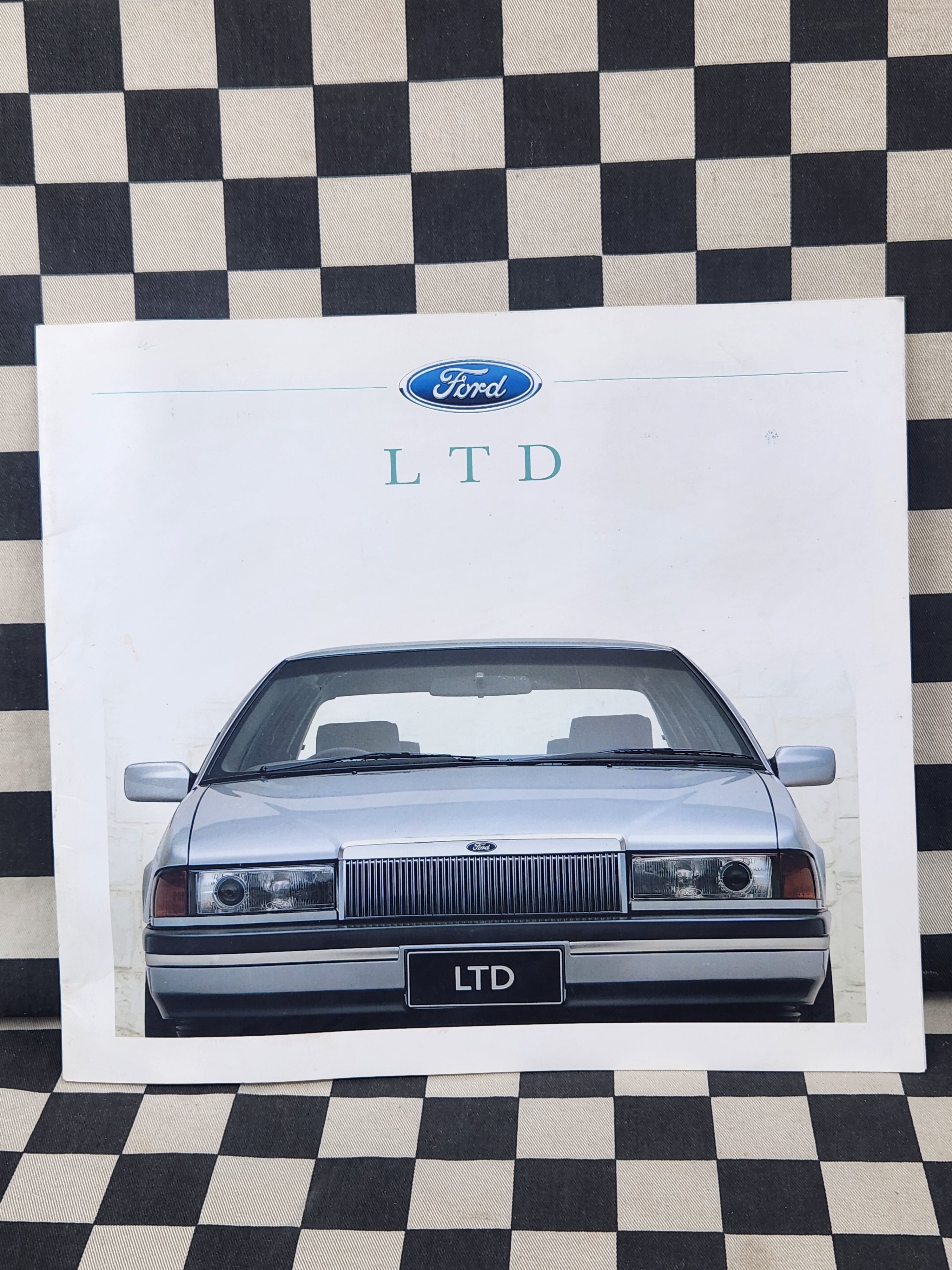 Ford DA LTD Sales Brochure