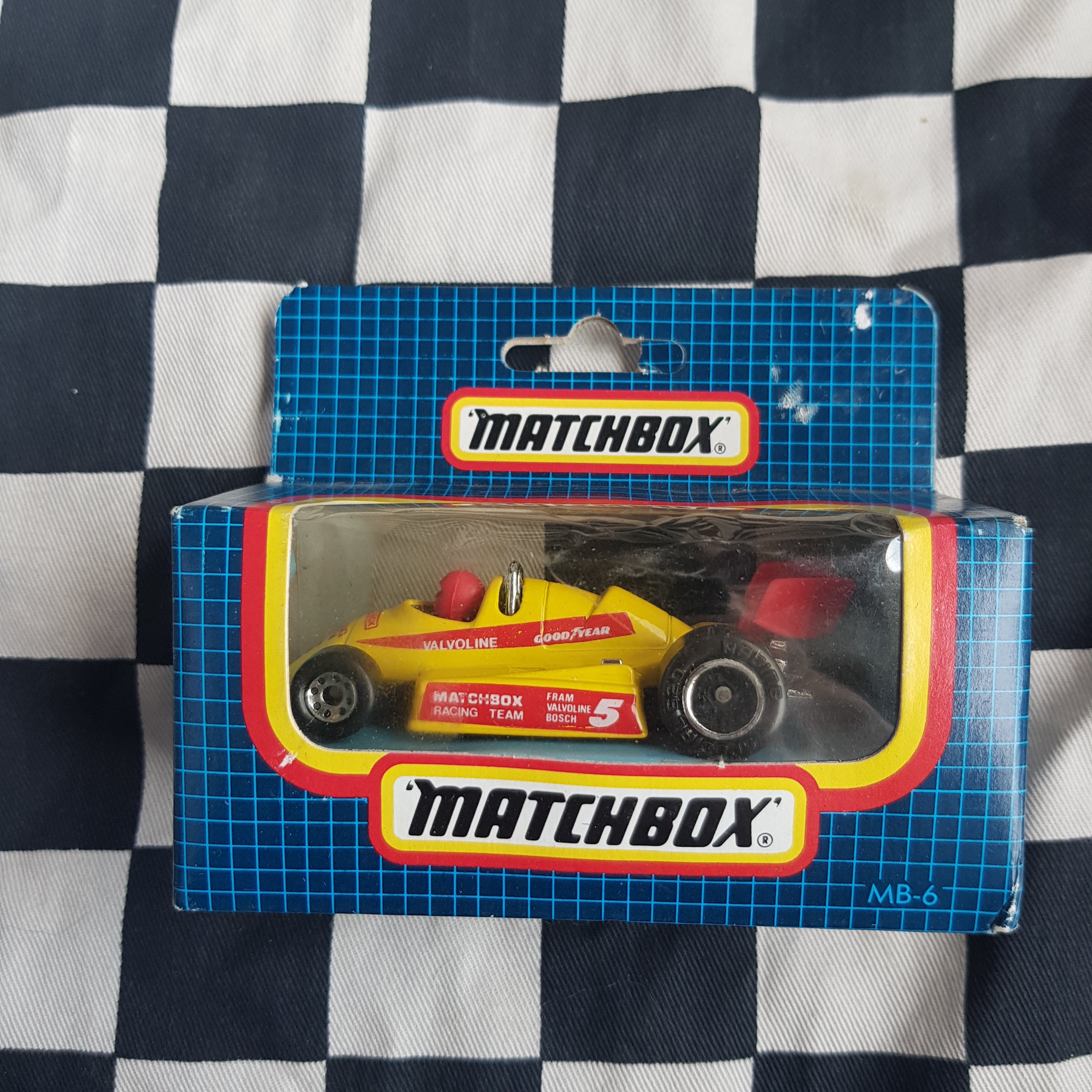 Matchbox Boxed MB6 F1 Racing Car