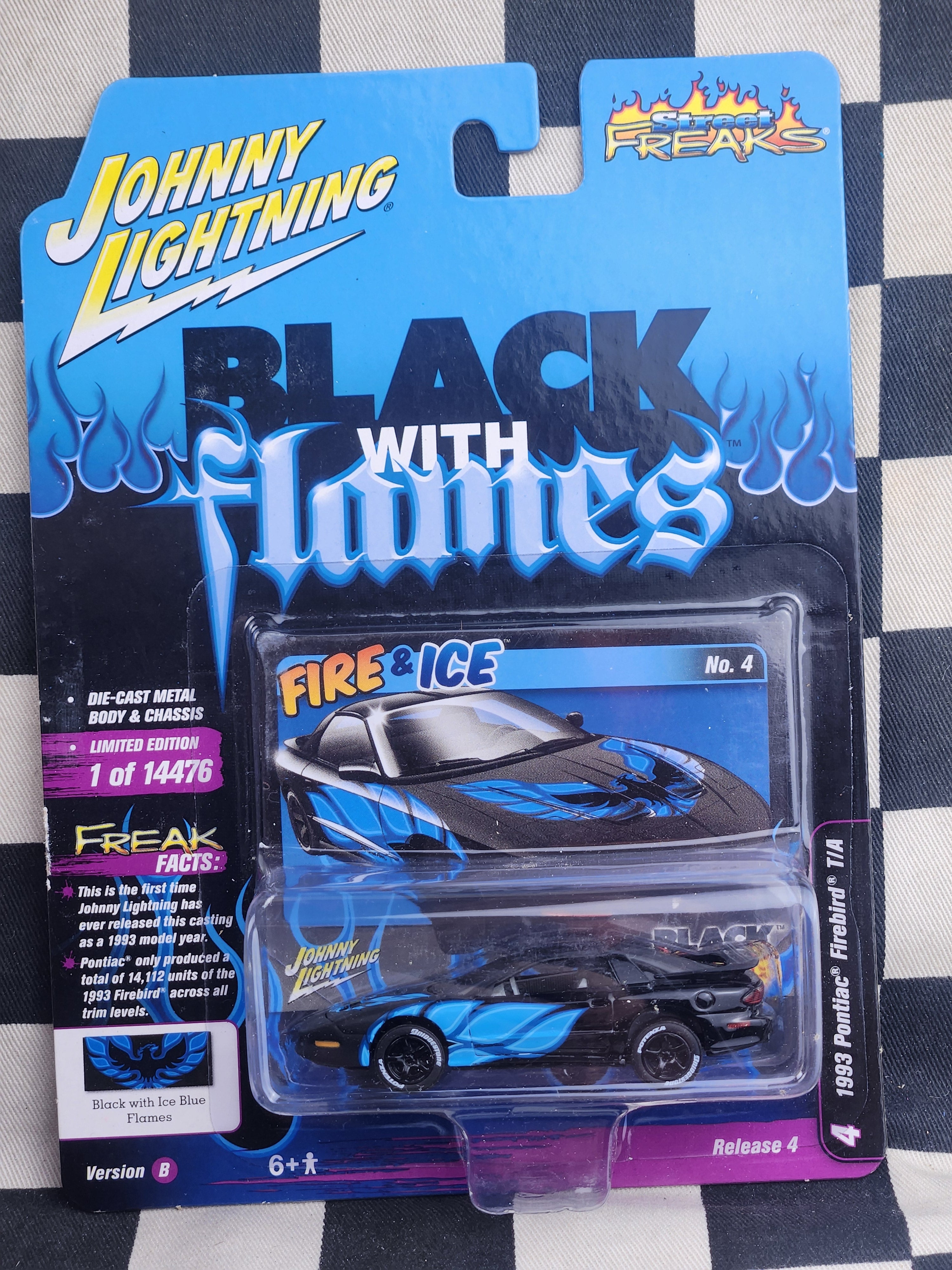 Johnny Lightning Black with Flames 1993 Pontiac Firebird T/A