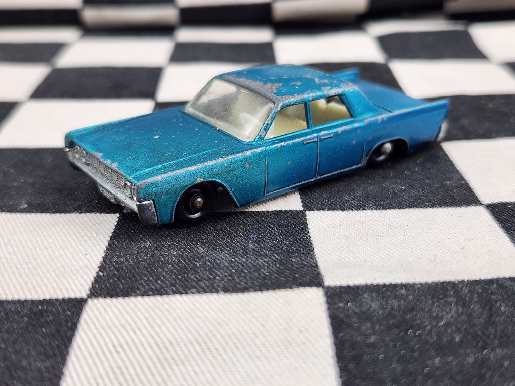 Vintage Loose Matchbox Lesney Lincoln Continental Blue