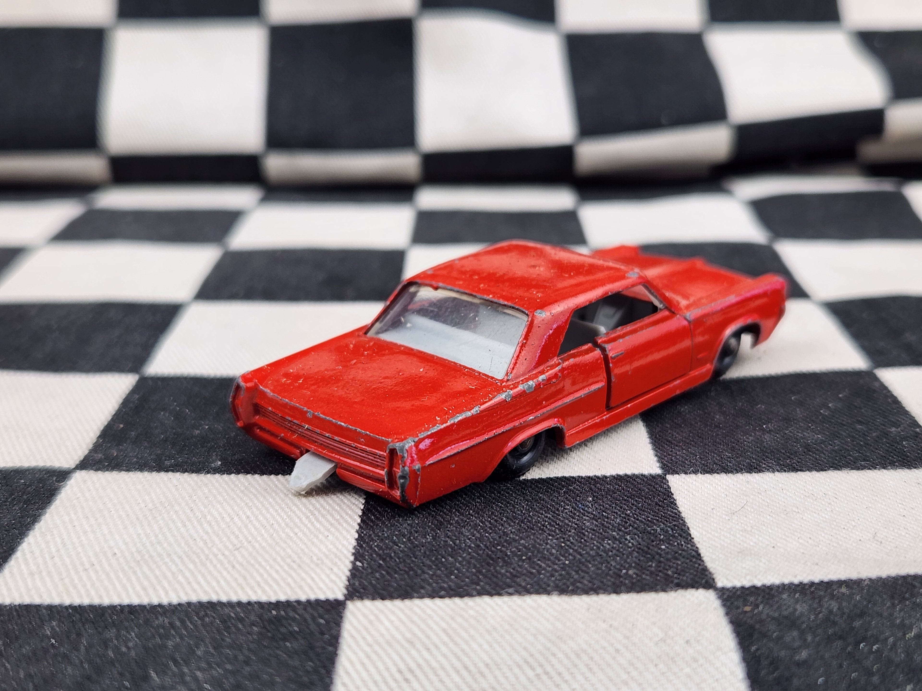 Vintage Loose Matchbox Lesney Pontiac G.P Sports Coupe Red