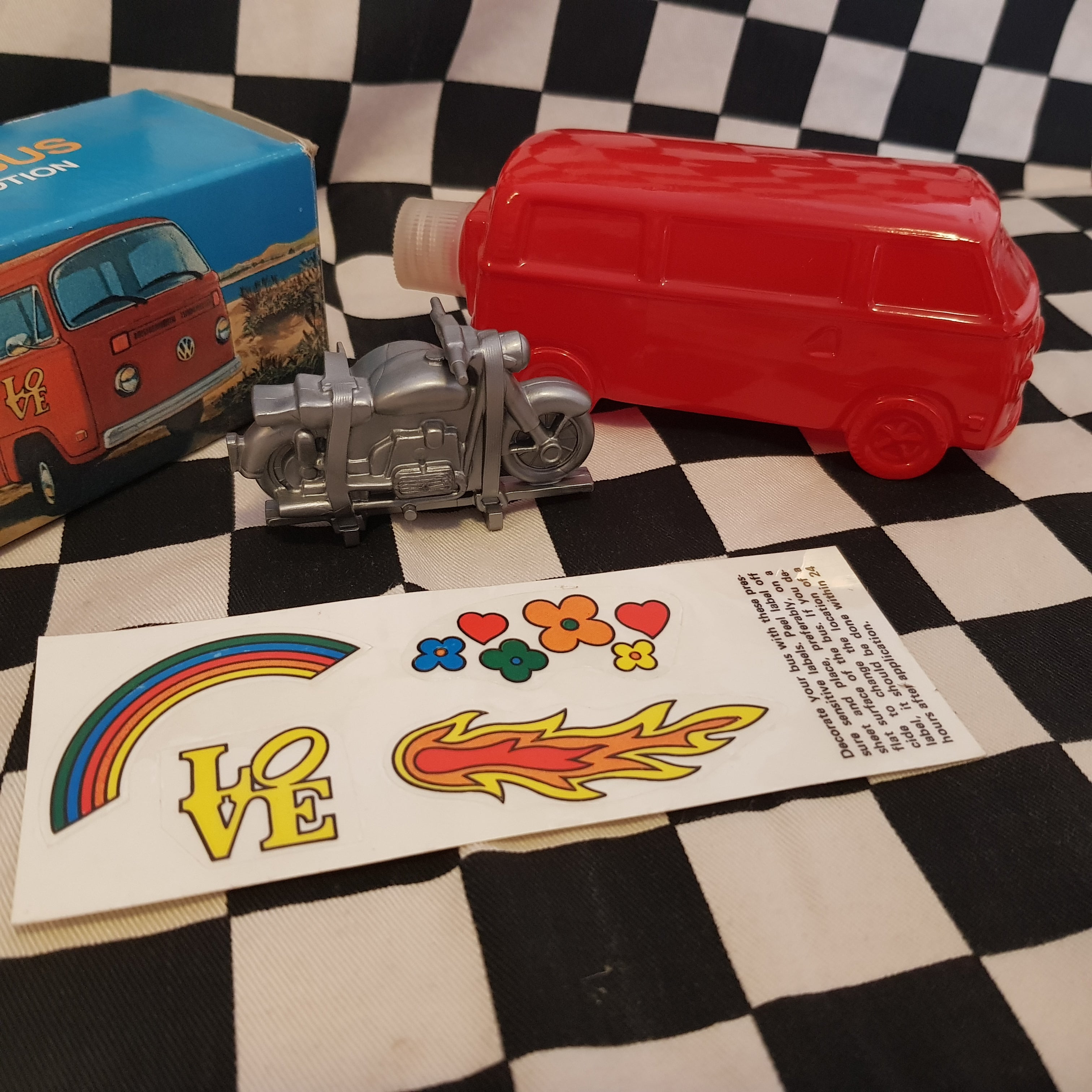 NOS Avon Volkswagen Bus Kombi RED
