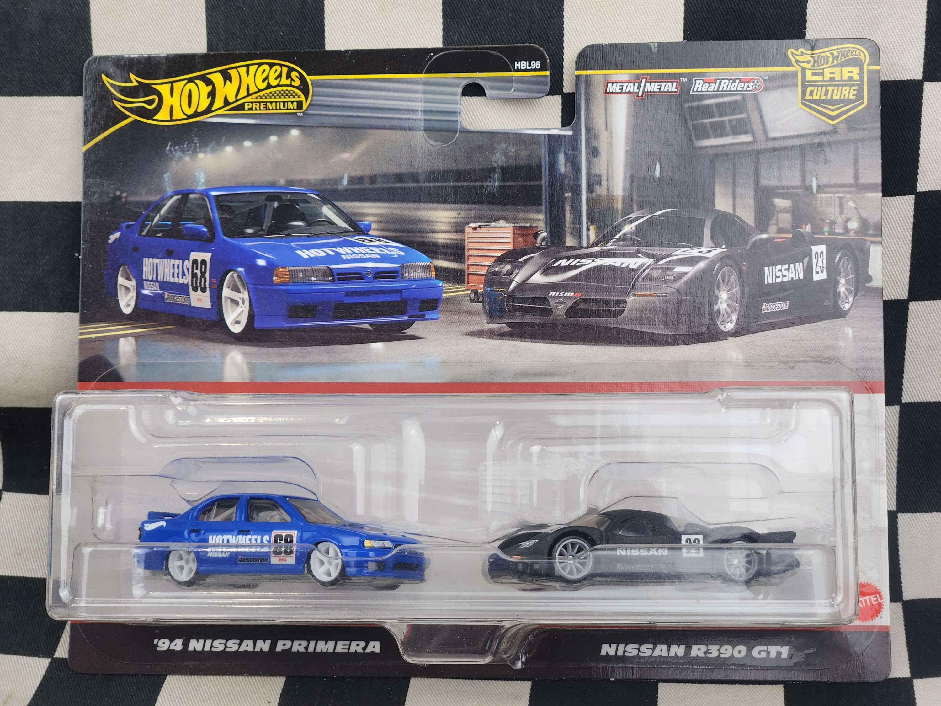 Hot Wheels Premium Twin Pack 94 Nissan Primera / Nissan R390 GT1