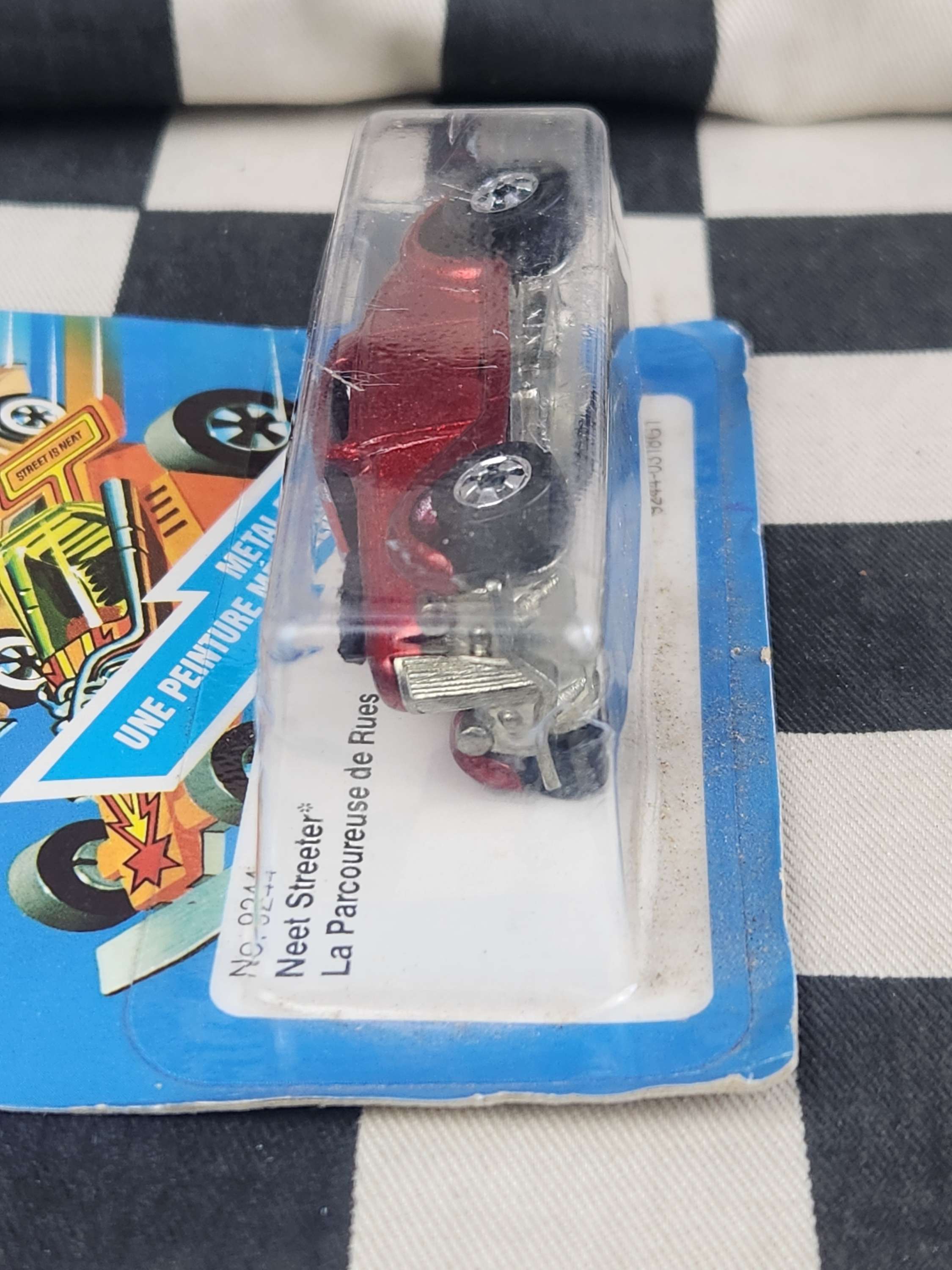 Hot Wheels Vintage 1983 Neet Streeter 36 Ford Blackwalls Red Metallic