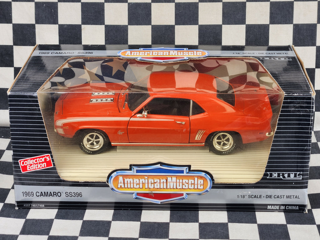 ERTL 1:18 American Muscle 1969 Chevrolet Camaro SS 396